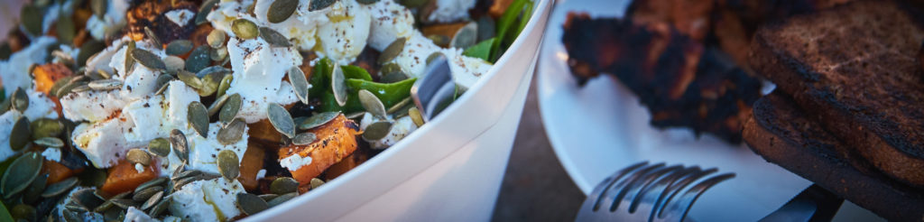 Grillsalat kitsejuustu ja kõrvitsaga