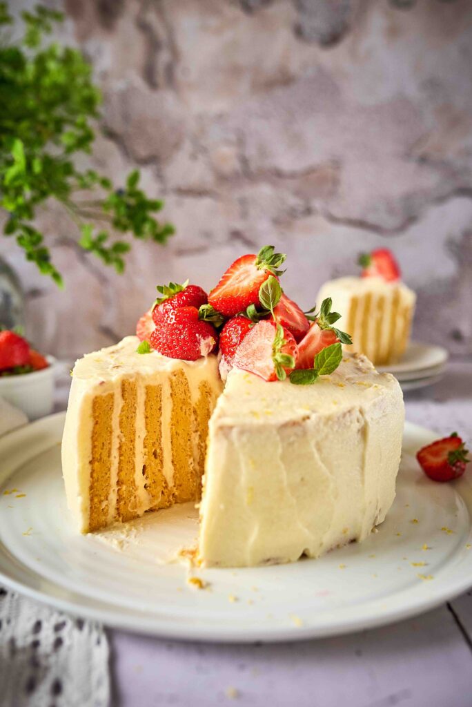 Vertikaalne tort kõrvitsa ja võikreemiga. Paula Särekano